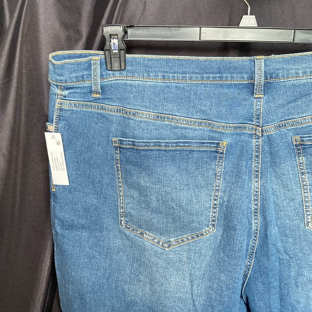 Relisted Gloria Vanderbilt Amanda jean Short w slimming panel denim flex 22W - Picture 12 of 16